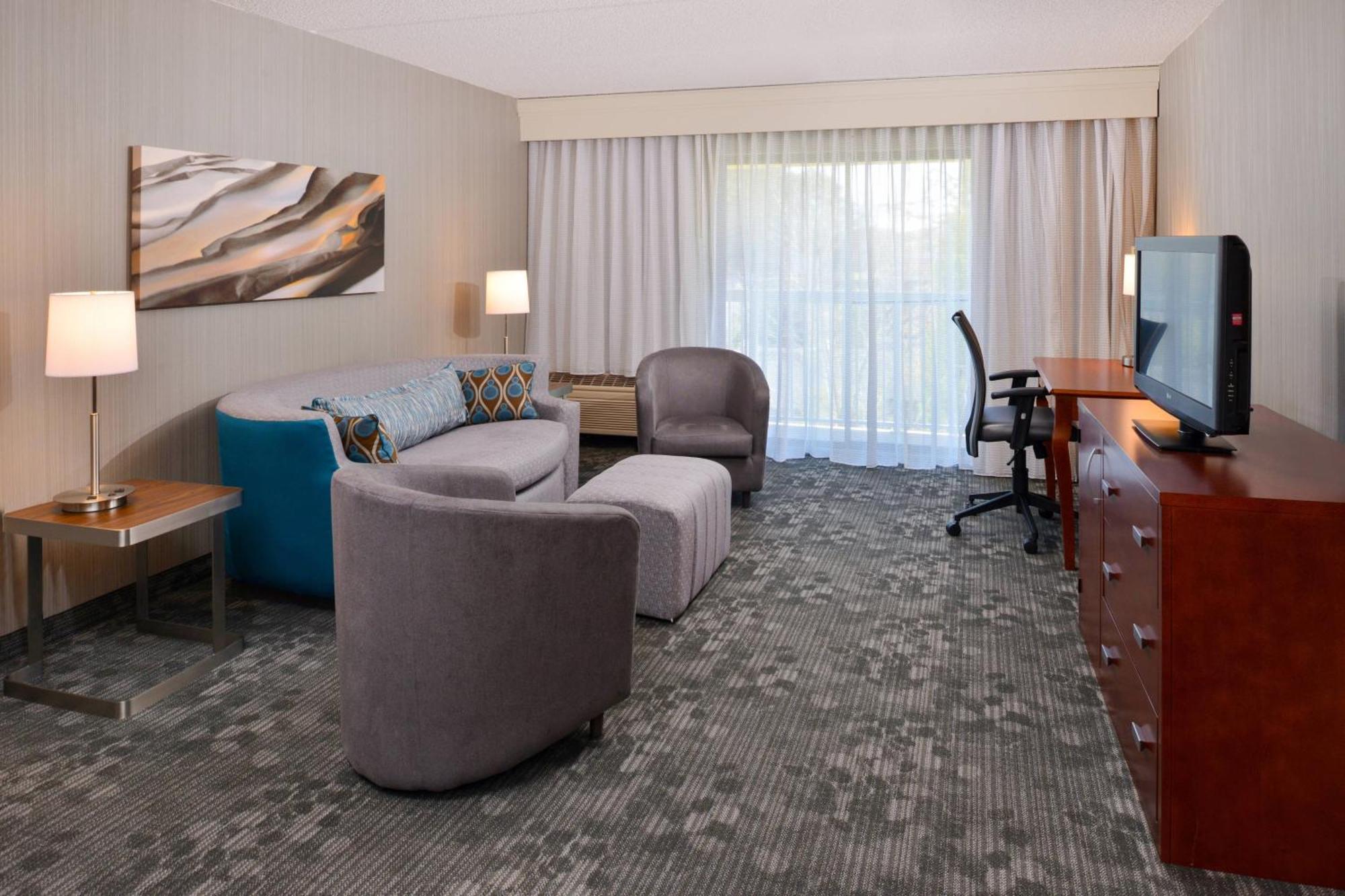 מלון Courtyard By Marriott Charlotte גסטוניה מראה חיצוני תמונה