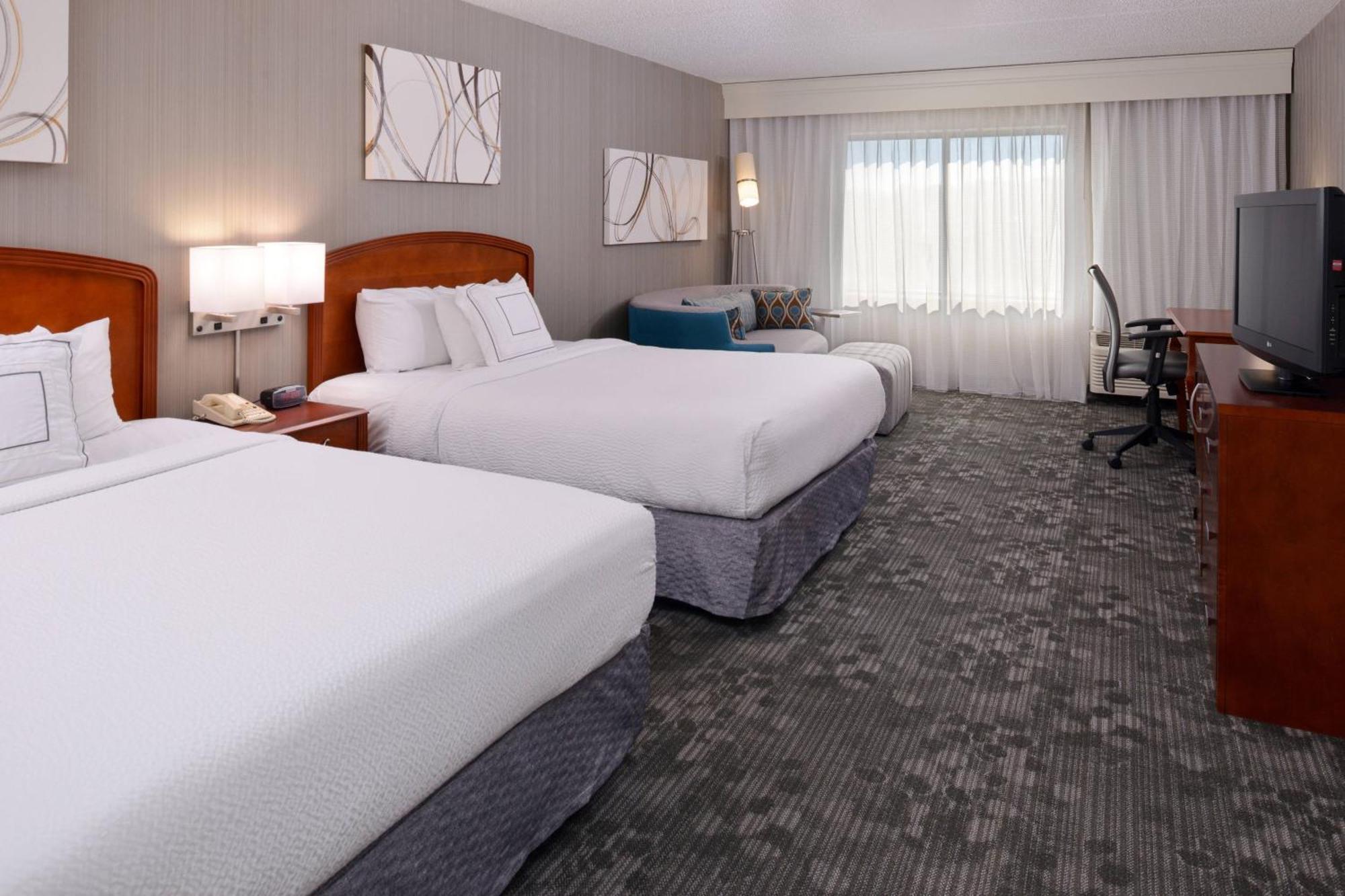מלון Courtyard By Marriott Charlotte גסטוניה מראה חיצוני תמונה