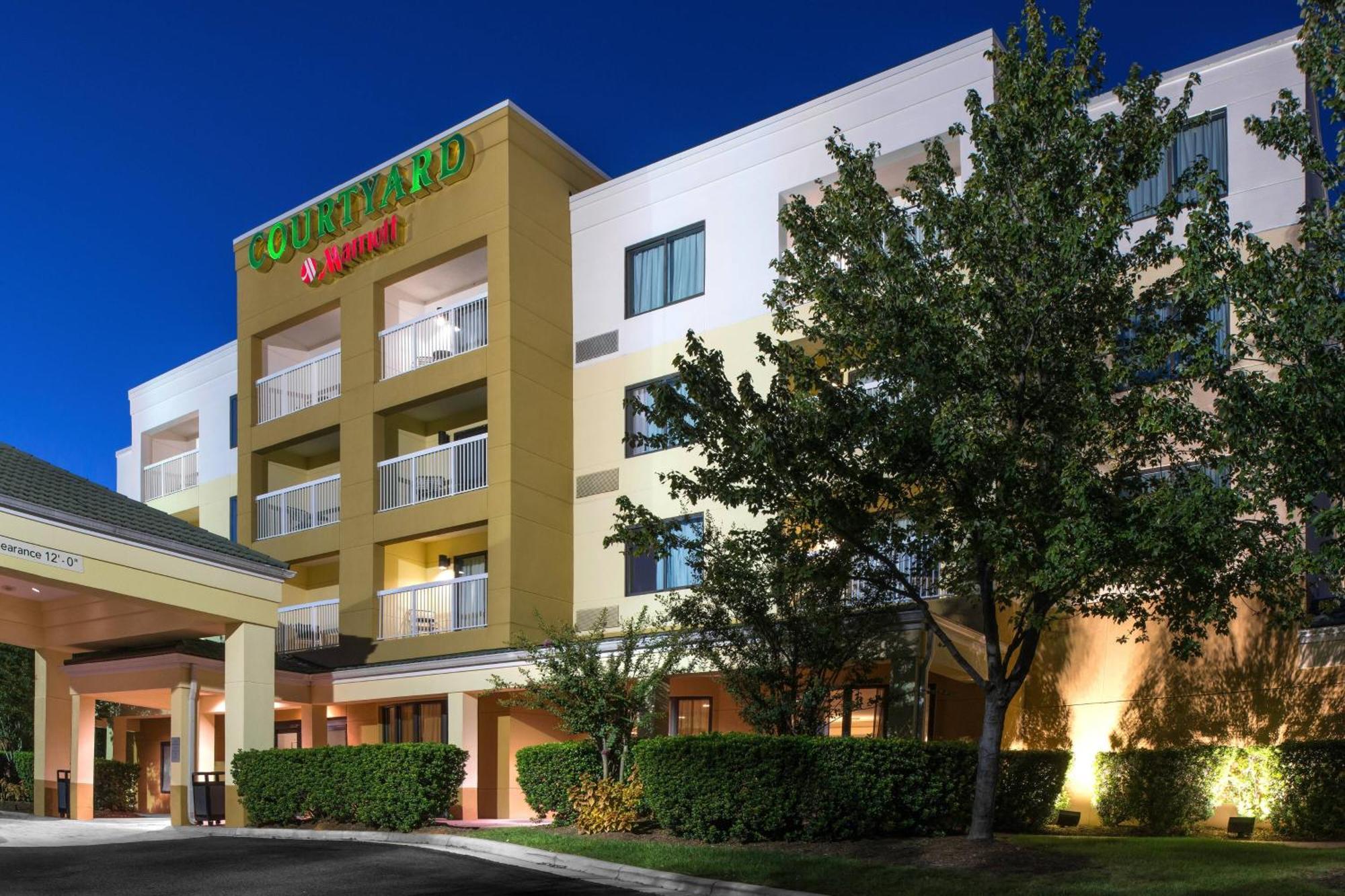 מלון Courtyard By Marriott Charlotte גסטוניה מראה חיצוני תמונה